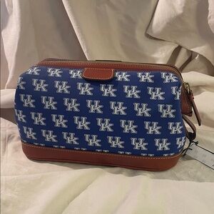 Rooney & Bourke Dopp kit